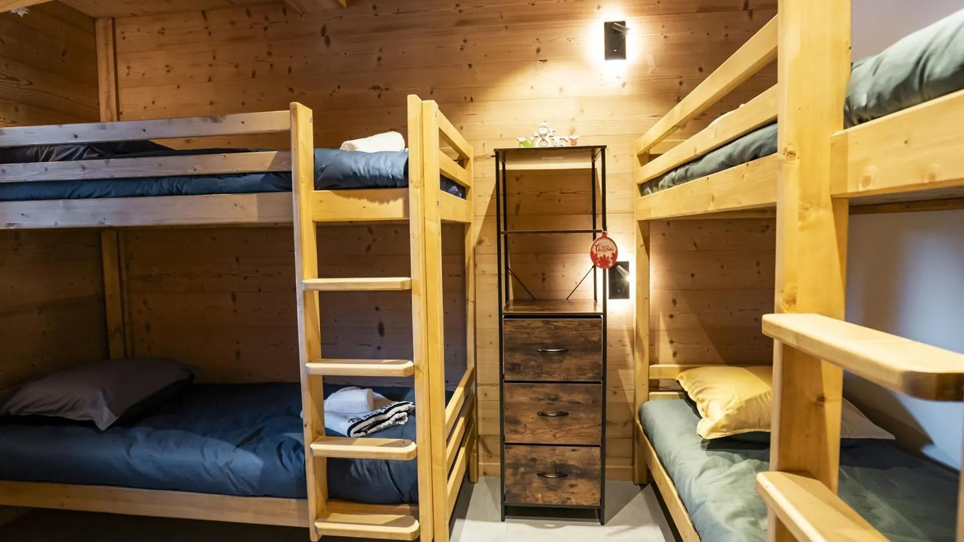 Chalet 6 Pieces Neuf, 12 Pers, 3 Sdb, Parking, Terrasse, Proche Remontees - Fr-1-676-193 Chatel Apartment