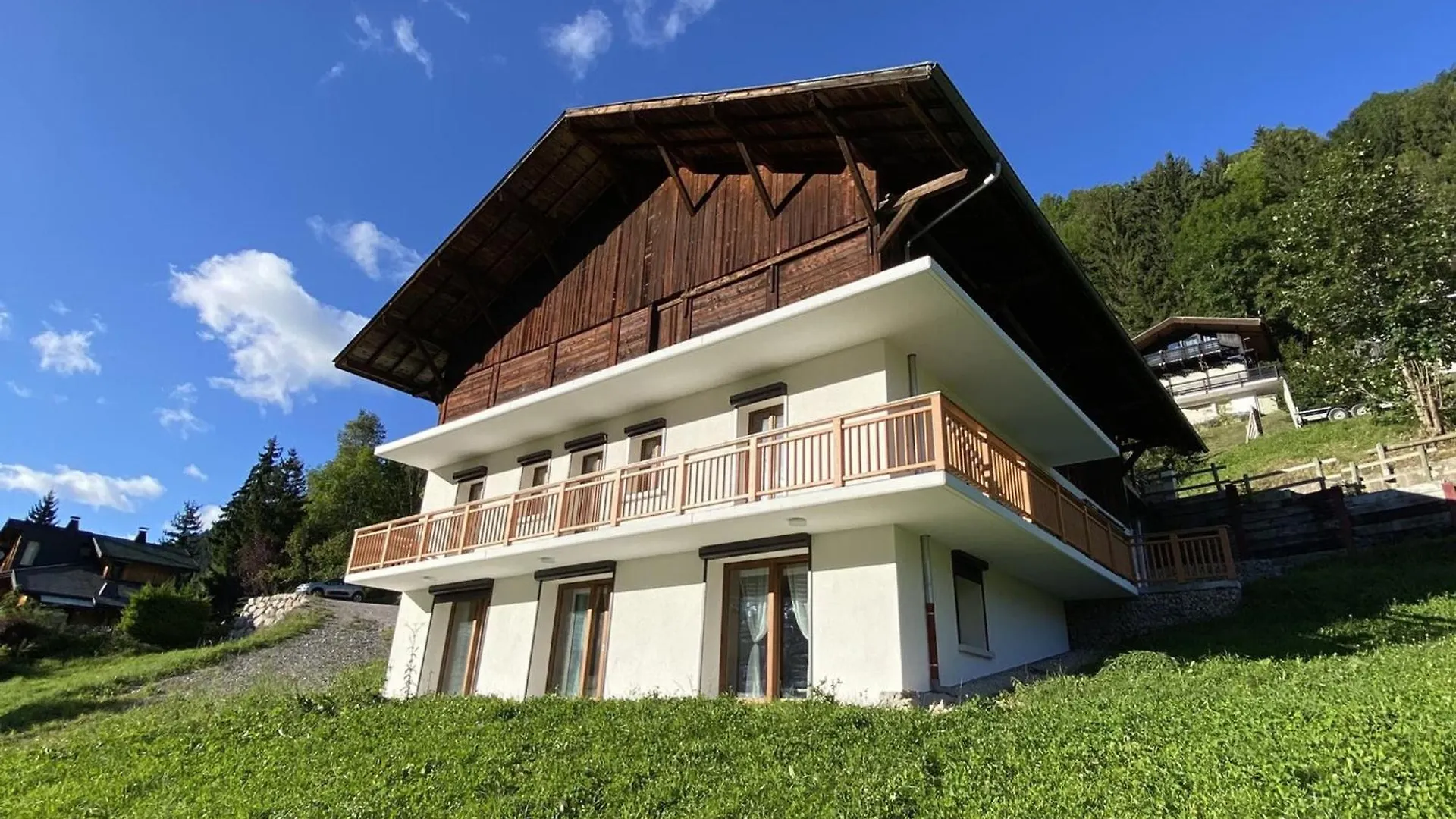 Chalet 6 Pieces Neuf, 12 Pers, 3 Sdb, Parking, Terrasse, Proche Remontees - Fr-1-676-193 Chatel